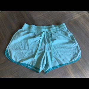 Columbia shorts